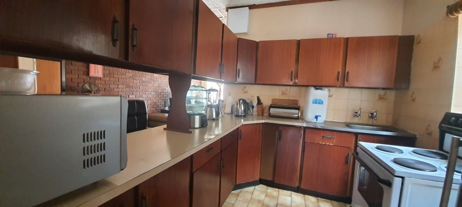 3 Bedroom Property for Sale in La Hoff North West